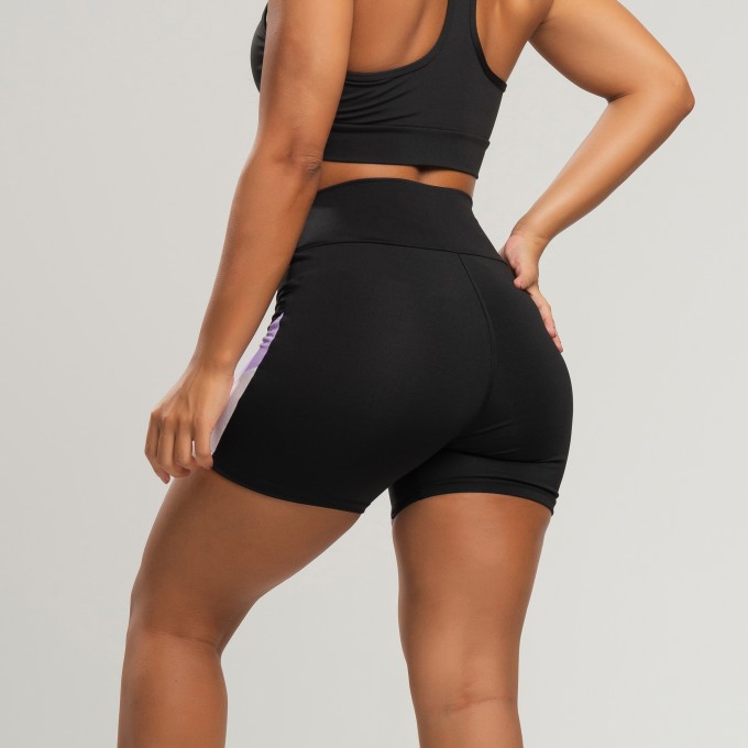 Short Fitness Feminino com Recorte em Duas Cores Lilás