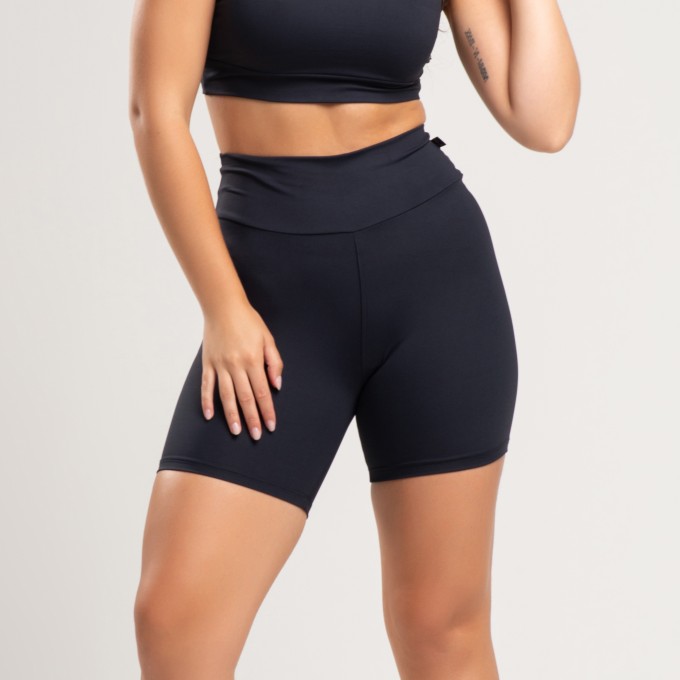 Short Fitness Básico Liso Preto