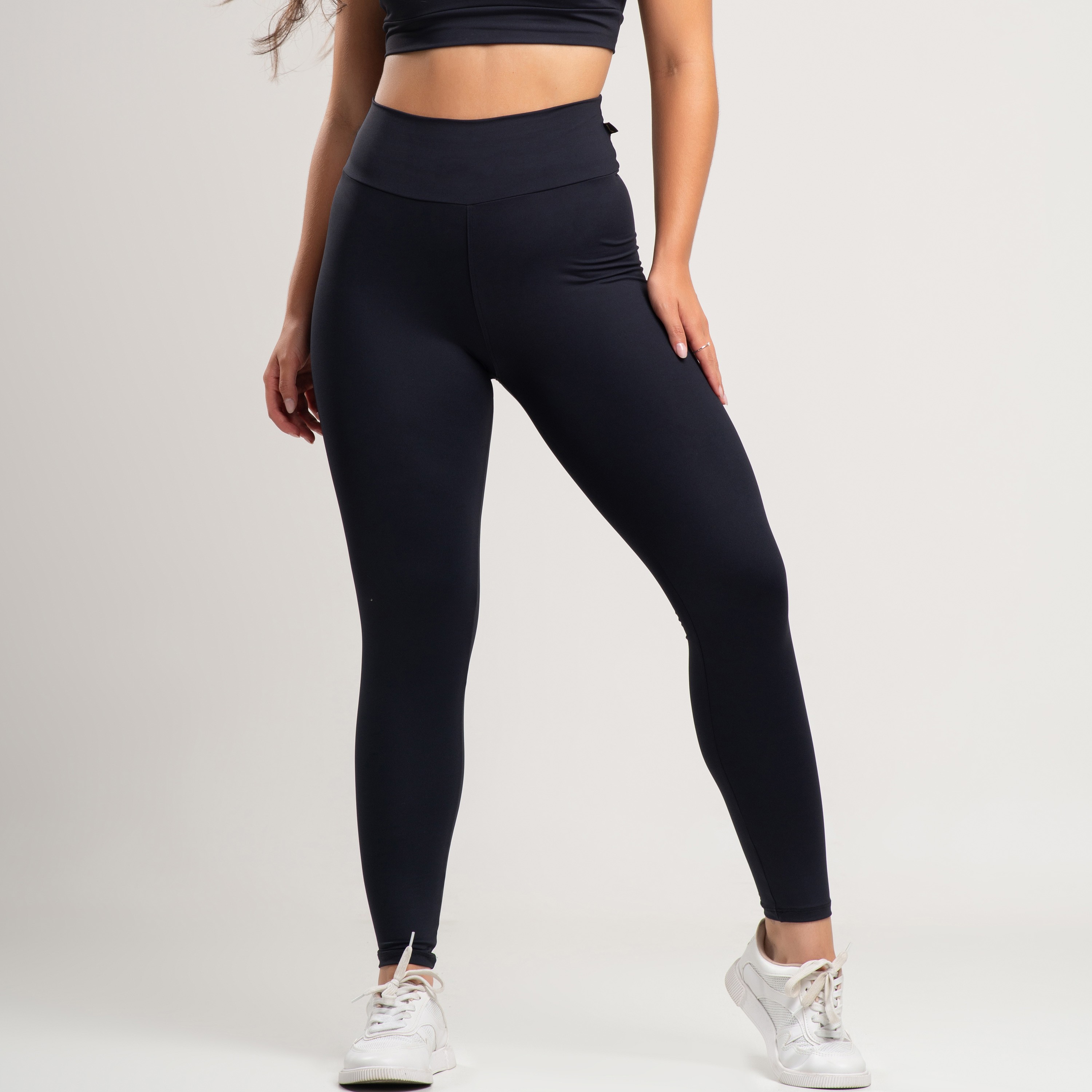Calça Legging Básica Lisa Poliamida Preto
