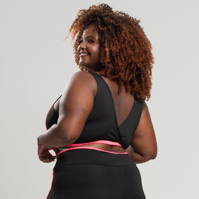 Top Nadador Plus Size com Detalhe em Vivo Rosa Neon