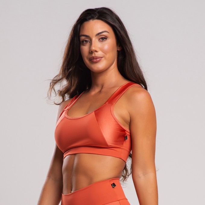 Top Feminino Fitness Terra Cota com Recortes em Tecido Brilhoso