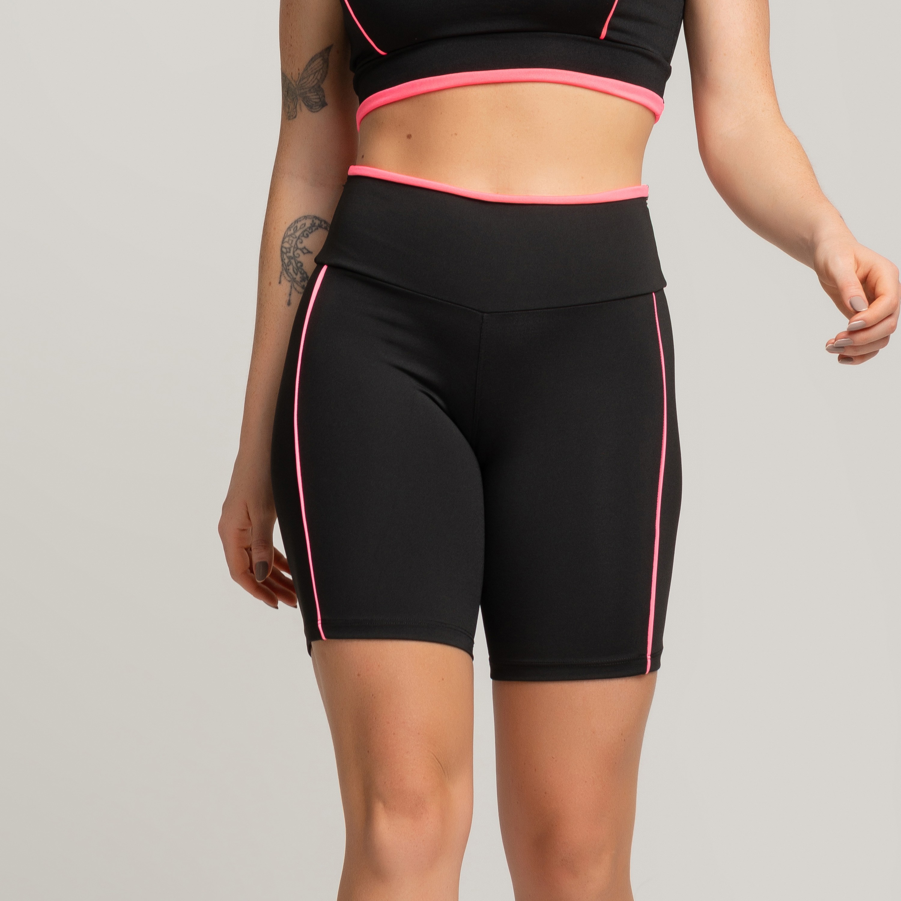 Bermuda Fitness Vivo Preto Rosa