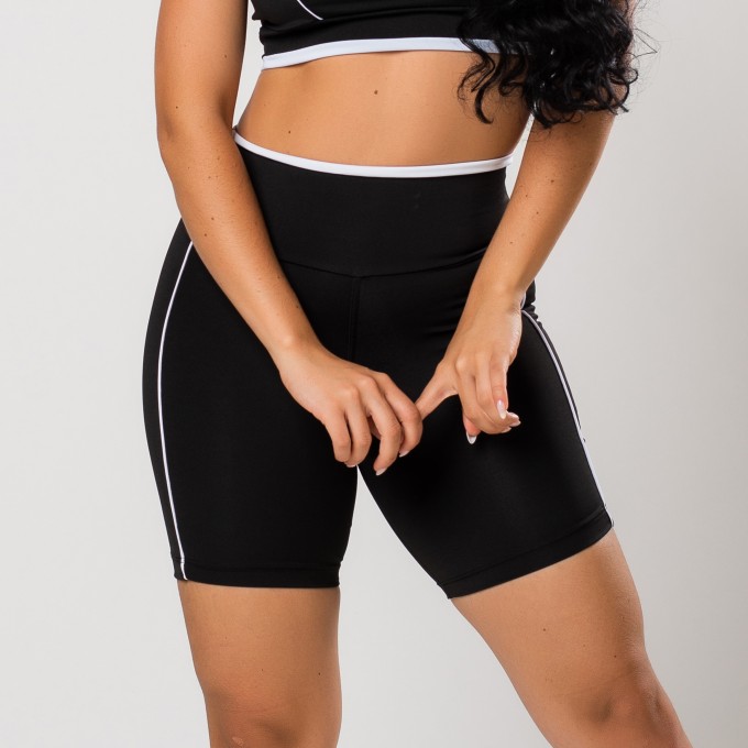 Bermuda Fitness Vivo Preto Branco
